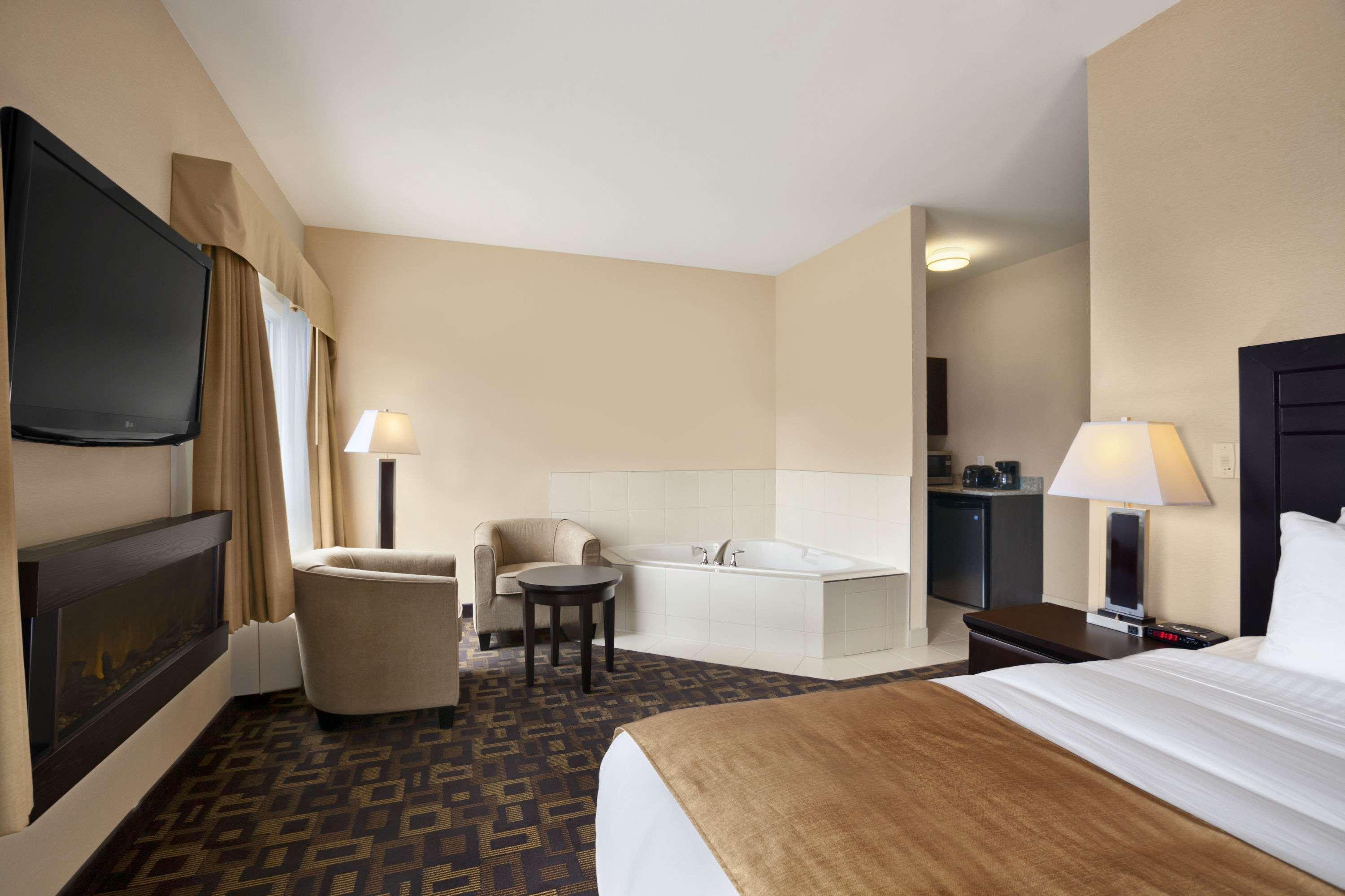 Days Inn & Suites By Wyndham Winnipeg Airport Manitoba Exteriér fotografie