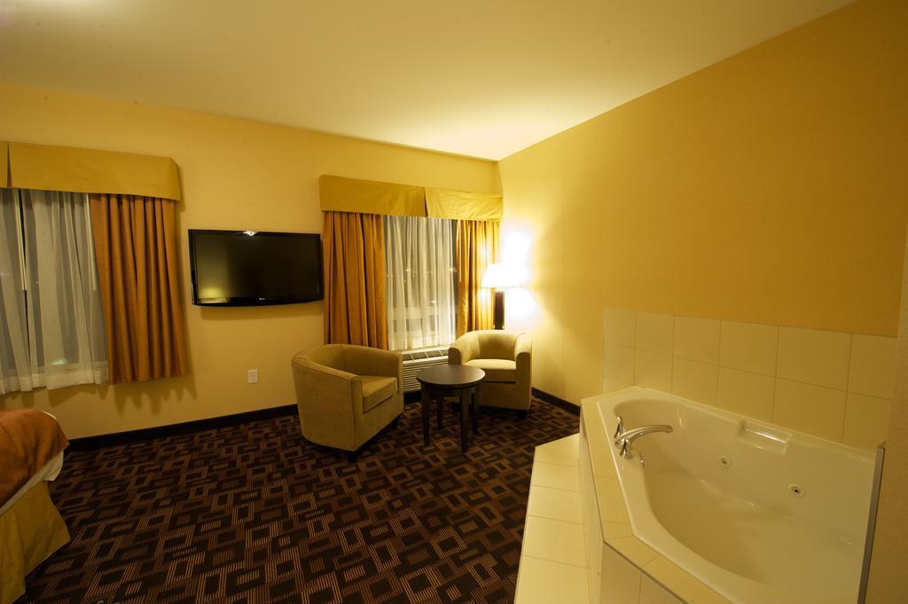 Days Inn & Suites By Wyndham Winnipeg Airport Manitoba Exteriér fotografie